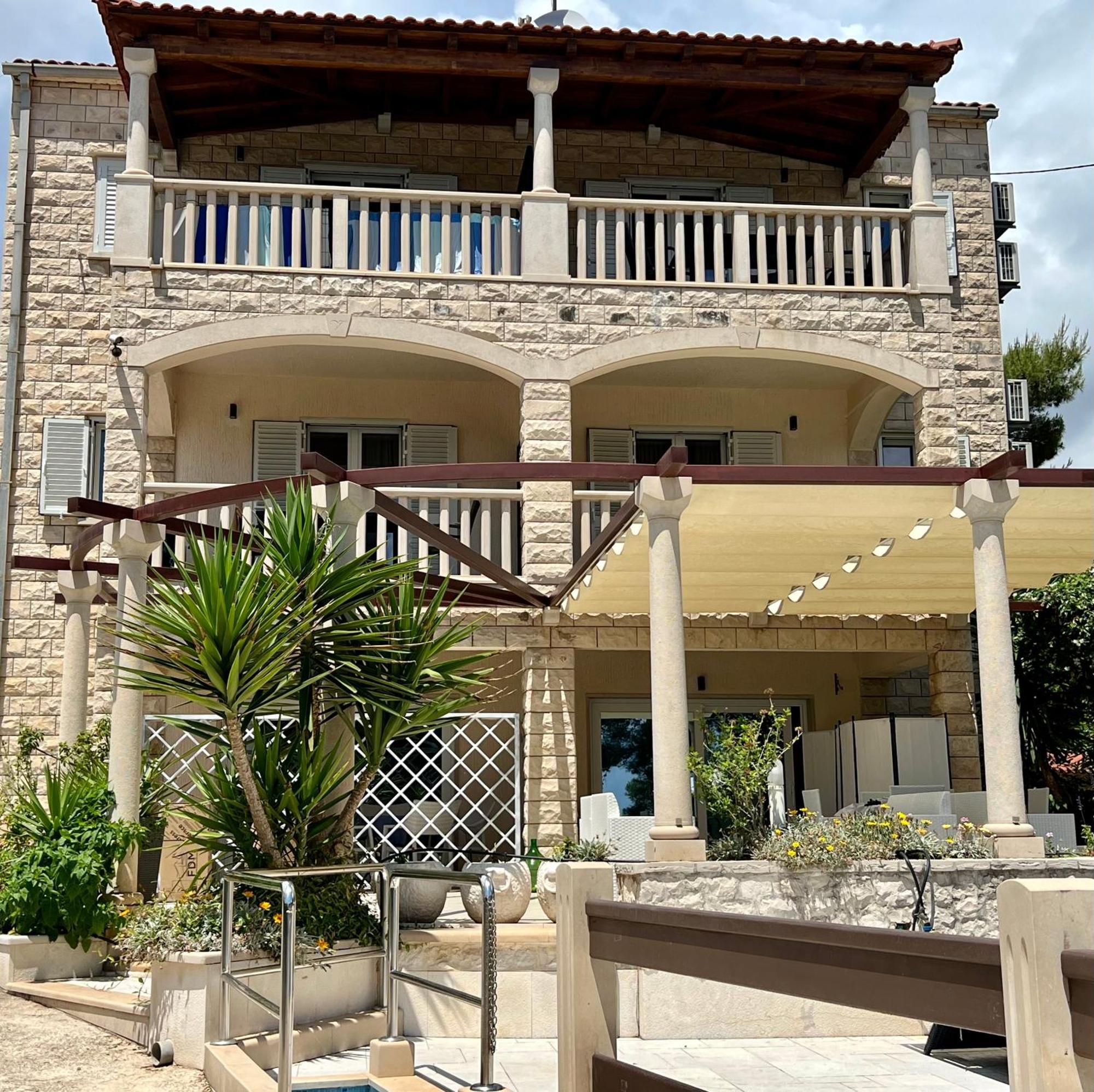 Vila Vera Seafront Apartments Sumartin Zewnętrze zdjęcie